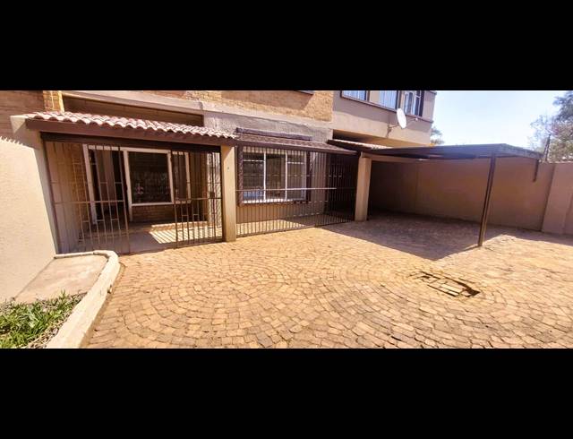 2 BEDROOM APARTMENT SOLD IN THREE RIVERS
